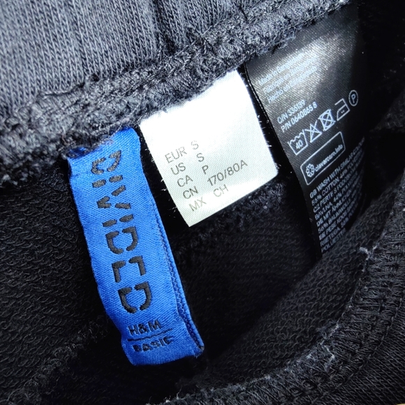 Divided by H&M sweatpants joggers black size Small - Picture 3 of 3